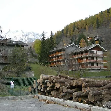 Vicino Courmayeur